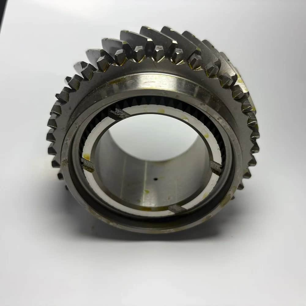 Piñón de Tercera Velocidad para Caja Mecánica Toyota Hilux y Hiace Motor 2KD 2.5L (2005-2015)